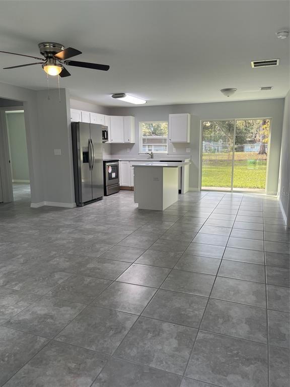 Foto del edificio - 6358 NW 61st Ct