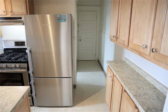 Foto del edificio - 103 Medway St