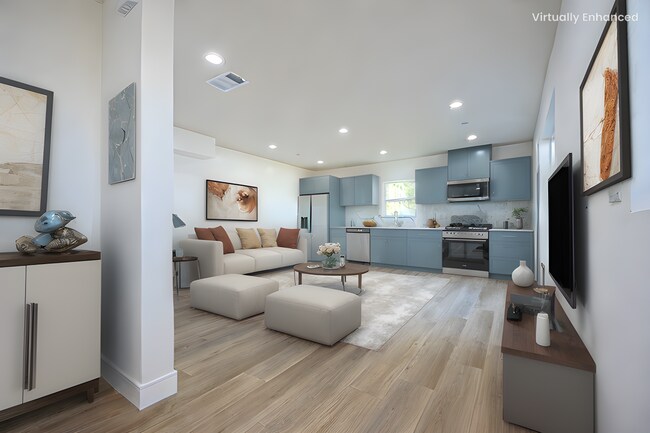 Foto del edificio - Brand new 4 bed/4 bath townhomes!