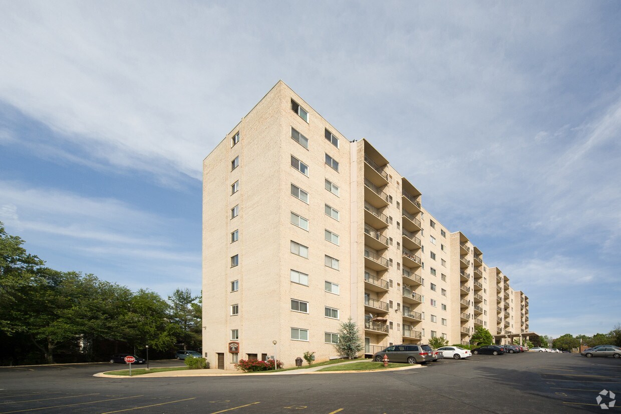 Columbia Towers Condominium Apartments Silver Spring, MD