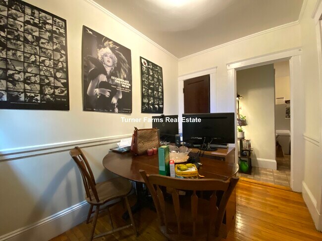 Foto del edificio - 130 Summer St