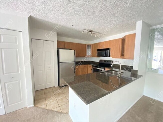 Building Photo - 5716 Baywater Dr