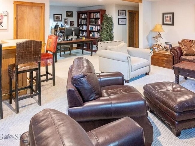 Building Photo - 3 Bedroom Single Family Home in West Yello...