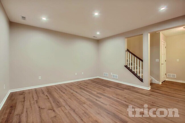 Foto del edificio - 14264 River Hills Pkwy