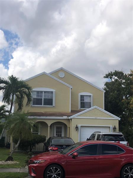 Foto del edificio - 9957 W Daffodil Ln