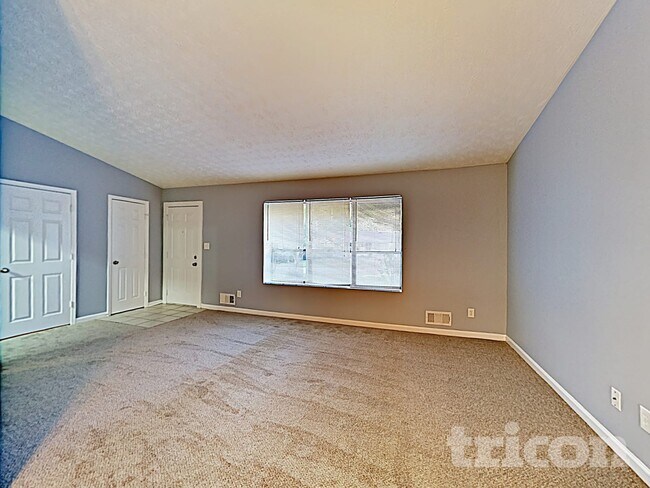 Foto del edificio - 133 Fairview Dr