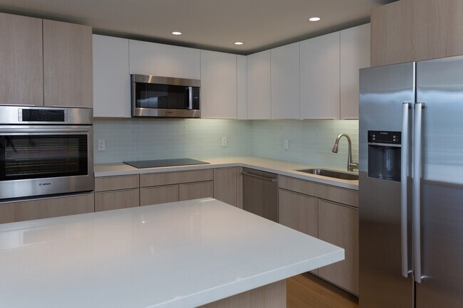 Foto del edificio - Surround Yourself in Luxury! Symphony Honolulu!