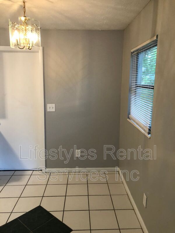 Foto del edificio - 2208 W 12th St