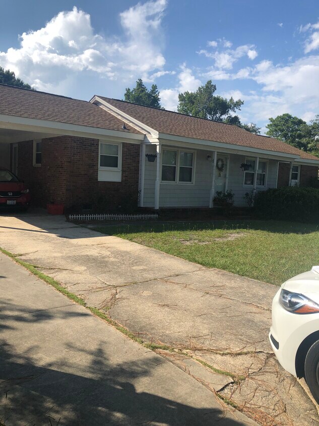 4905 College Acres Dr, Wilmington, NC 28403 House Rental in