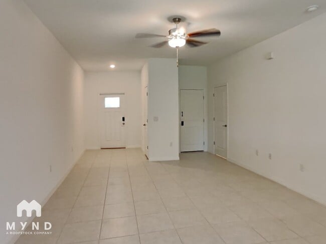 Foto del edificio - 6046 Shiner St