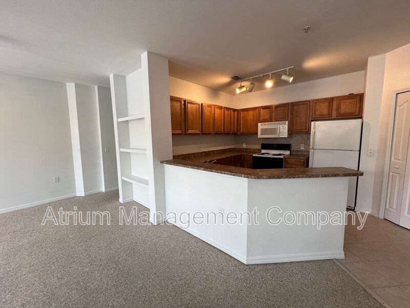 Photo - 6153 Metrowest Blvd