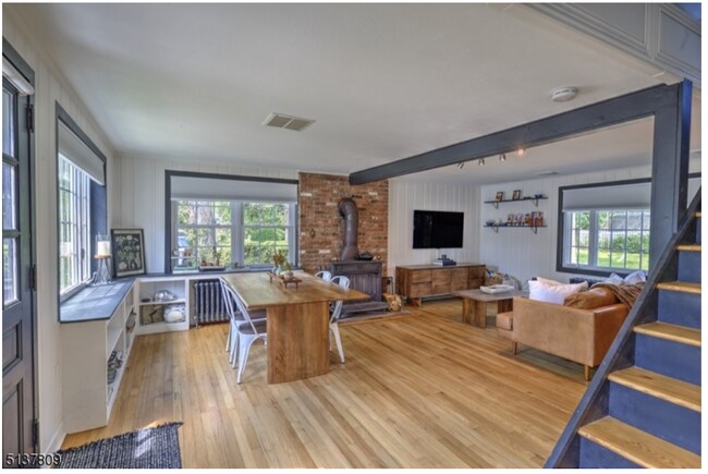 great room - 25 Cowperthwaite Rd