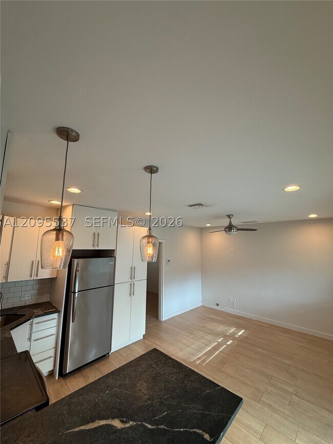 Foto del edificio - 1280 NE 105th St