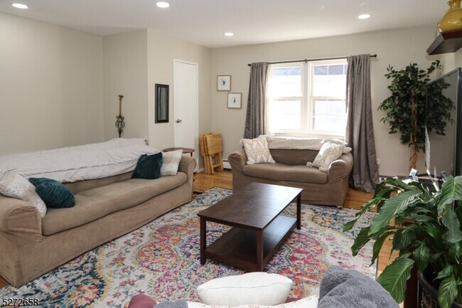 Foto del edificio - 39 Harrison Ave