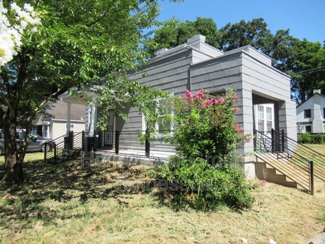 Building Photo - 1664 Nelson Ave