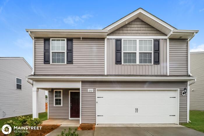Foto principal - 2212 Ram Road, Greensboro, NC 27405