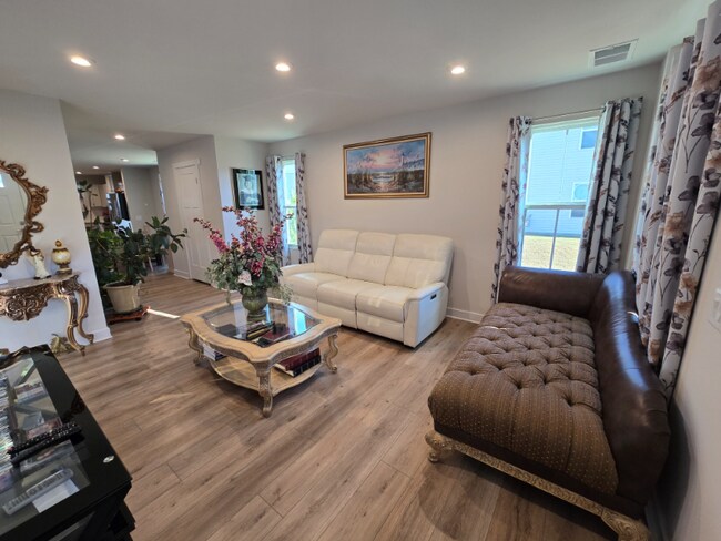 Foto del edificio - 7257 George Wythe Ln