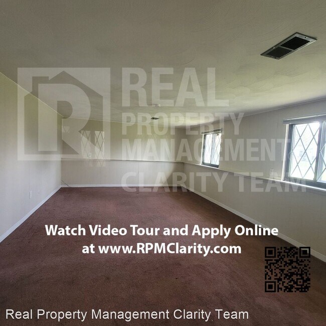 Foto del edificio - 4 br, 1.5 bath House - 3736 Inverness Ave