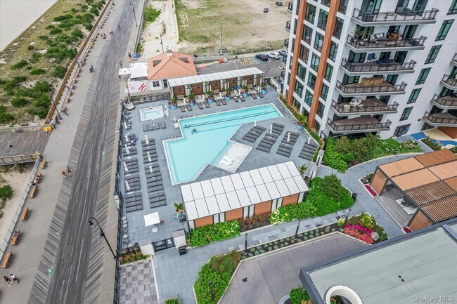 Foto del edificio - 140 Boardwalk