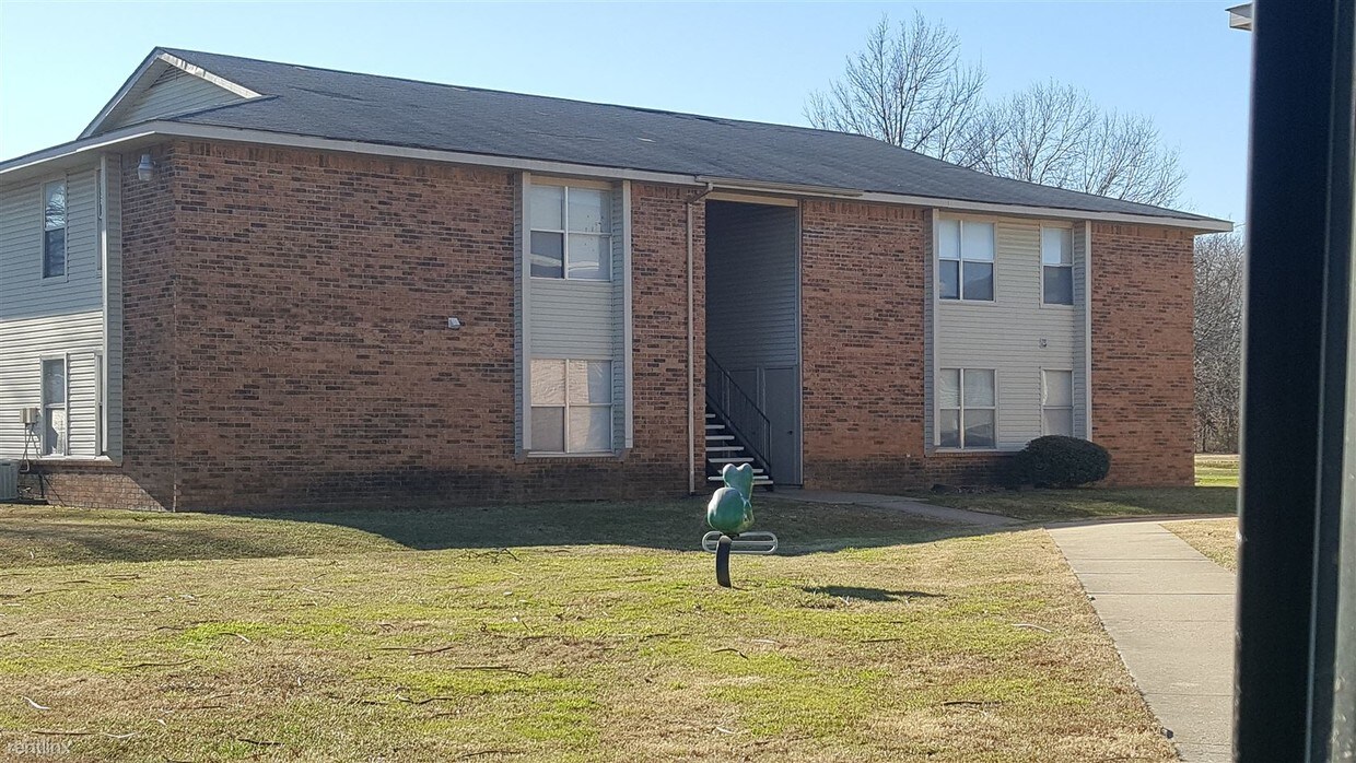 Foto principal - 1120 B St