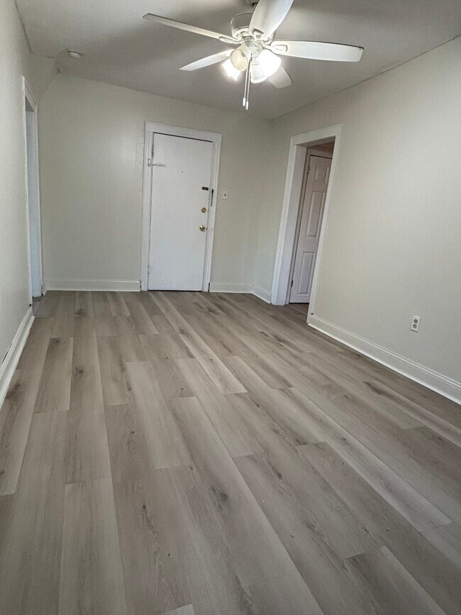 Foto del edificio - 481 Avenue E