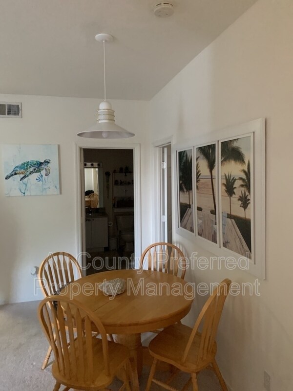 Building Photo - 1757 Sophias Dr