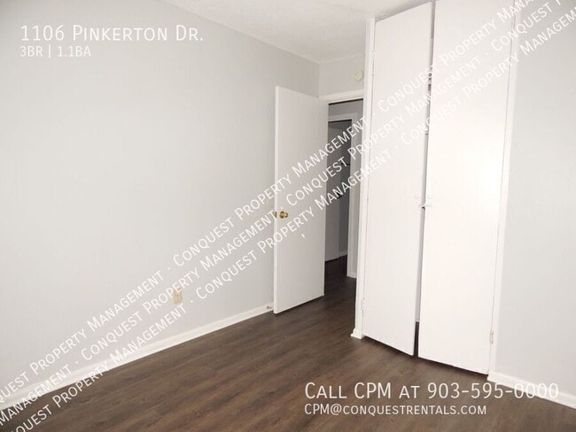 Building Photo - 1106 Pinkerton Dr