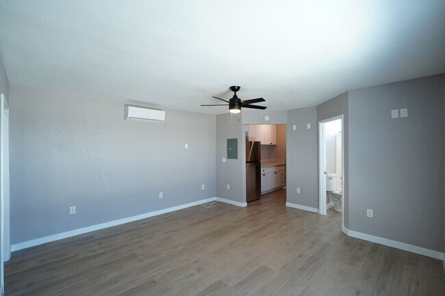 Foto del edificio - 8820 5th Ave