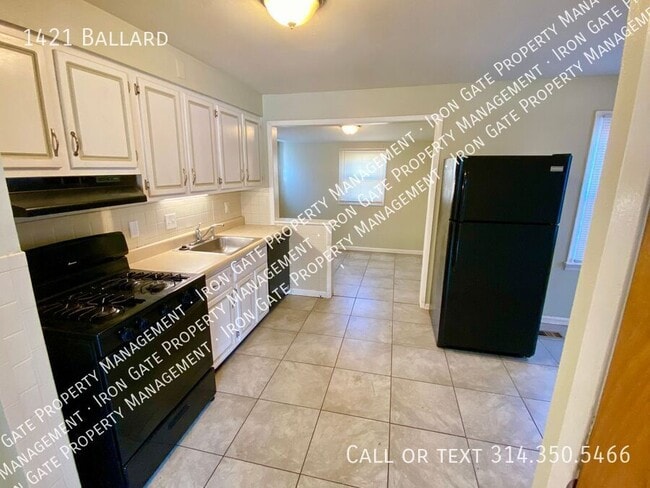 Building Photo - 1421 Ballard-