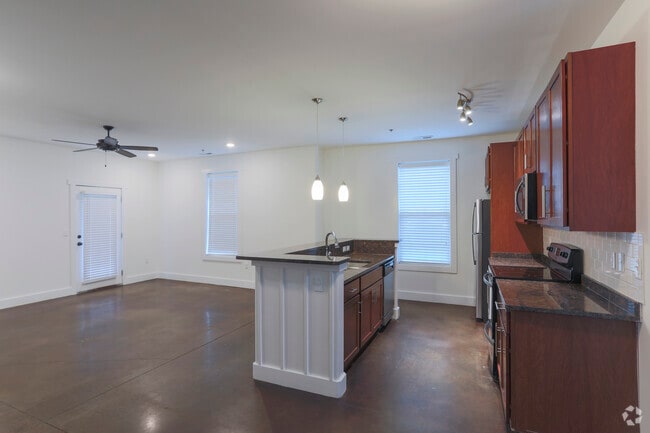 3BR, 2BA - River Mill Lofts & Skyloft Apts