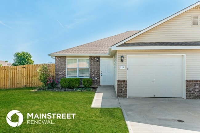 Building Photo - 214 Palmer Ct