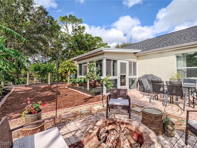 Building Photo - 15004 Cloverdale Dr