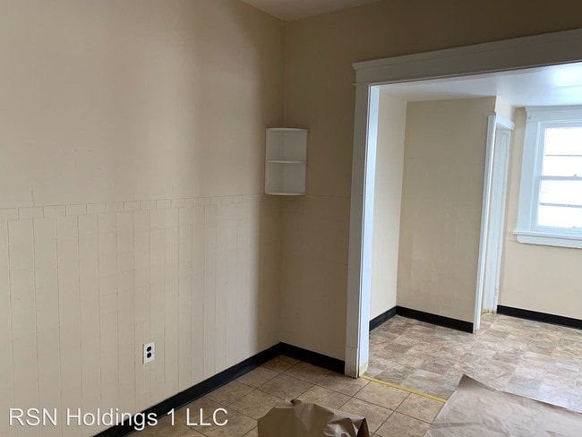 Building Photo - 3 br, 1 bath House - 3885 Glenwood Rd