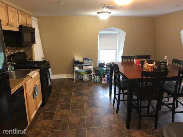 Building Photo - 1 br, 1 bath Apartment - 13 Pomeworth St