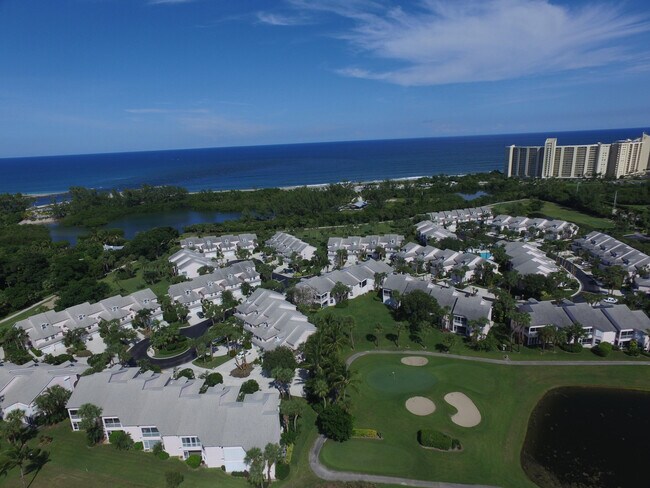 Foto del edificio - 3101 Fairway Dr N