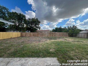 Foto del edificio - 7102 Glen Point Dr