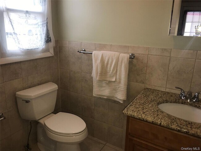 Foto del edificio - 40 Central Ave