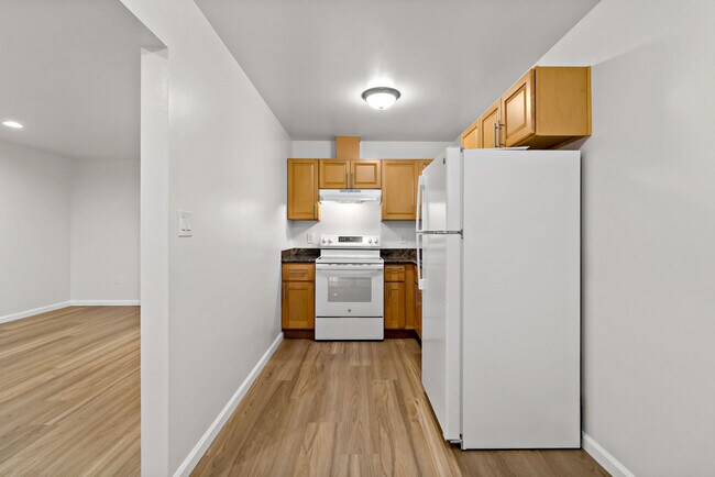 Foto del edificio - 3319 Nevin Ave