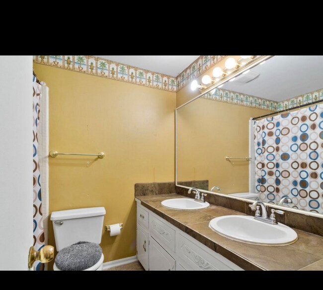 Building Photo - 115 Robin Glen Dr