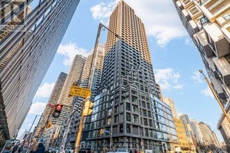 Building Photo - 20 Soudan Ave