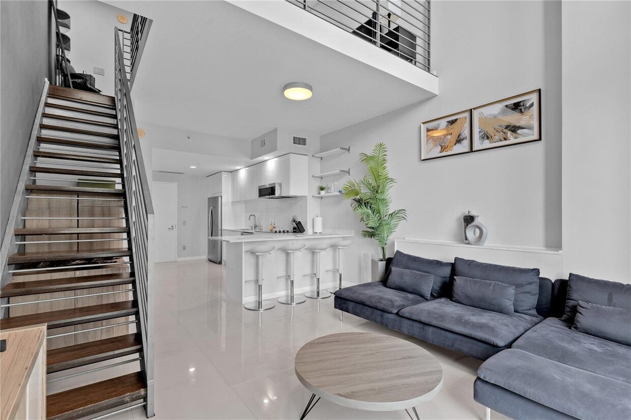 Foto principal - 60 SW 13th St