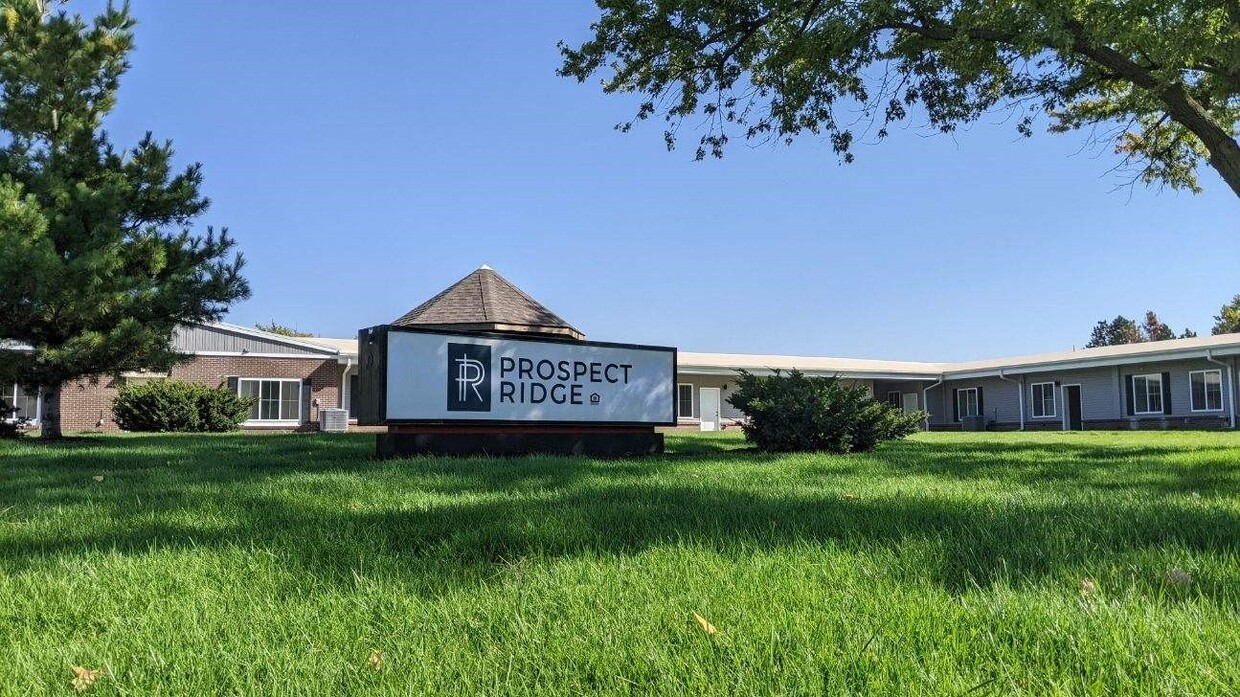 Foto principal - 960 Prospect Rd