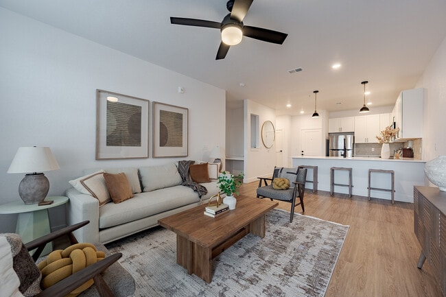 Building Photo - The Pendant Southlands