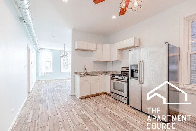Foto del edificio - 1638 W 18th Pl