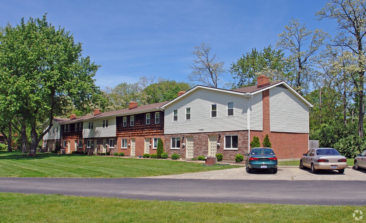 Building 4 Apartments in Centerville, OH