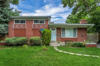 Building Photo - 4270 S Monarch Way