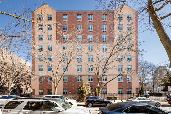 Building Photo - 155-02 90th Ave