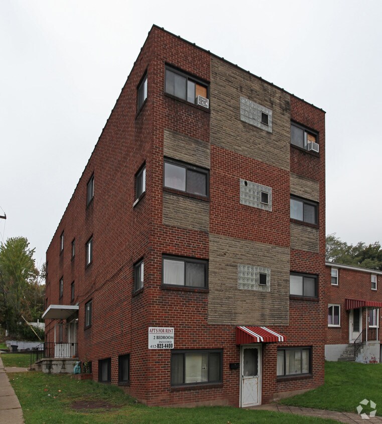 916 Hartman St, McKeesport, PA 15132 Apartments in McKeesport, PA