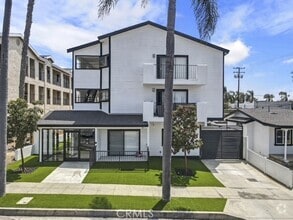 Building Photo - 1410 Coronado Ave