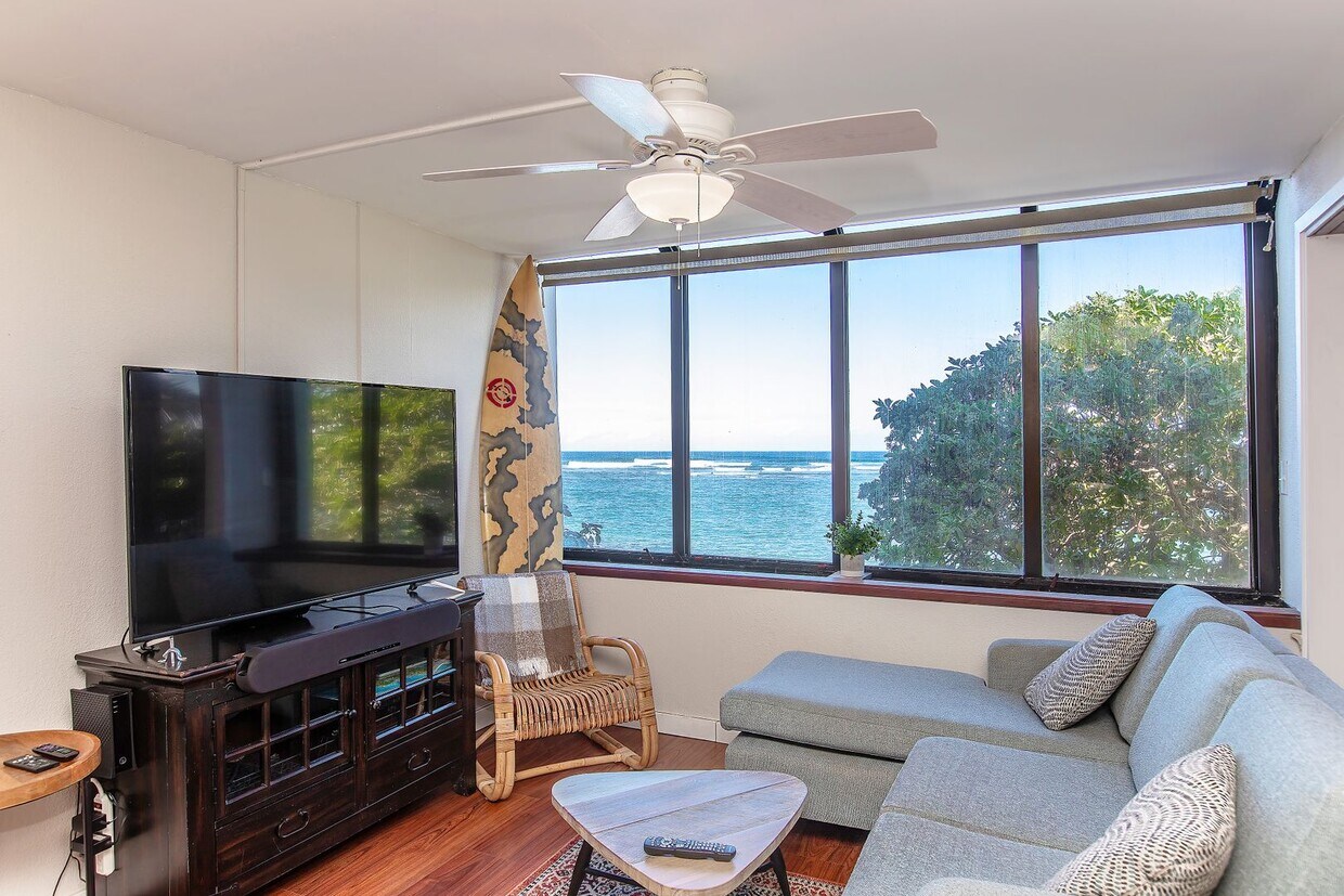 Foto principal - NORTH SHORE BEACHFRONT 2/2, street parking